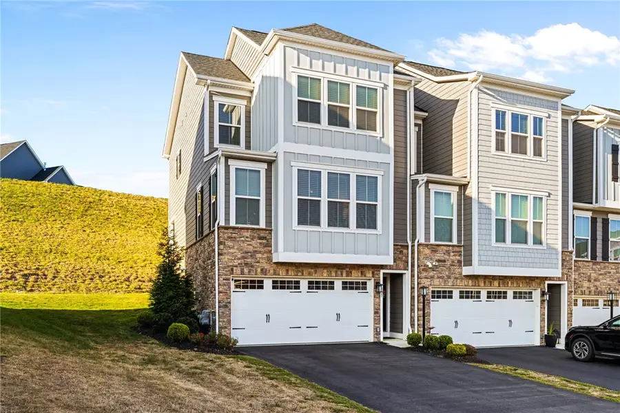 207 Spruce Lane, Canonsburg, PA 15317 - #2