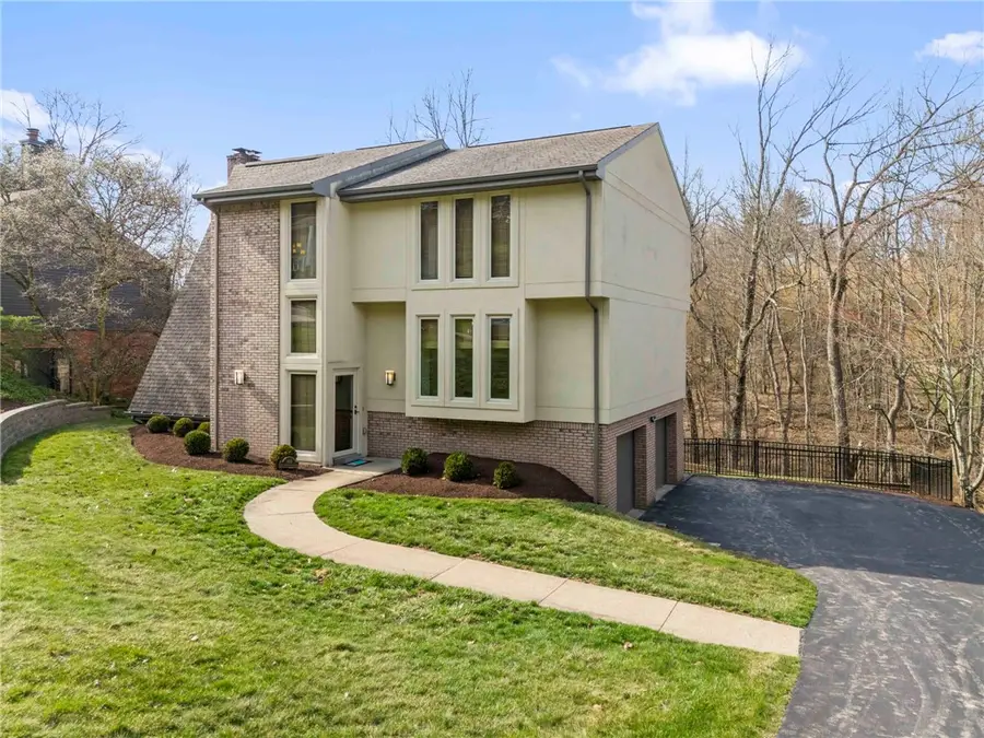 105 Scarborough Lane, McMurray, PA 15317 - #2