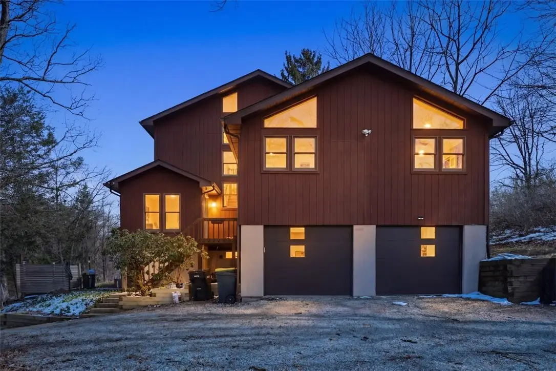 700 Woodland Road, Bradfordwoods, PA 15015 - #1