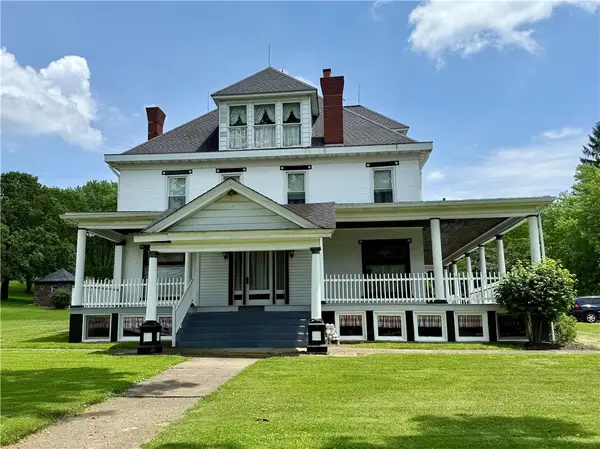 1921 Mcintyre Rd, Shelocta, PA 15774