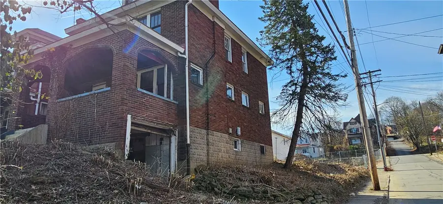 777 Sherwood Ave, Pittsburgh, PA 15204 - #2