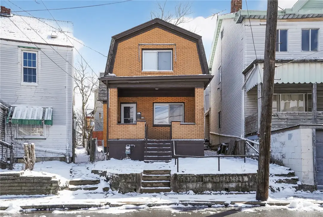 116 Locust St, Mount Oliver, PA 15210 - #1