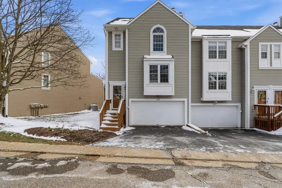 2643 Hunters Point Dr, Wexford, PA 15090 - #3