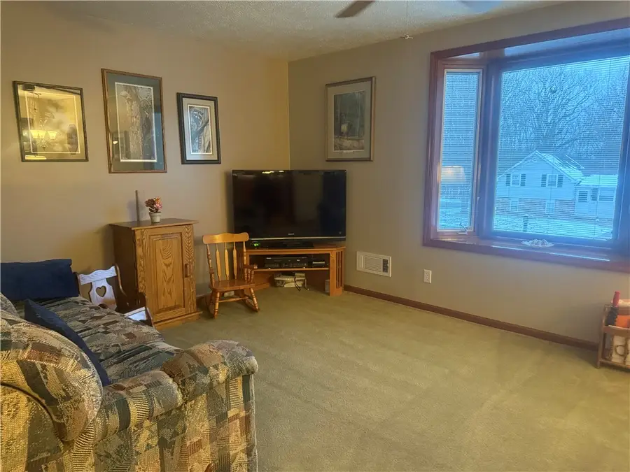 517 Chaparral Dr, Cranberry, PA 16066 - #2