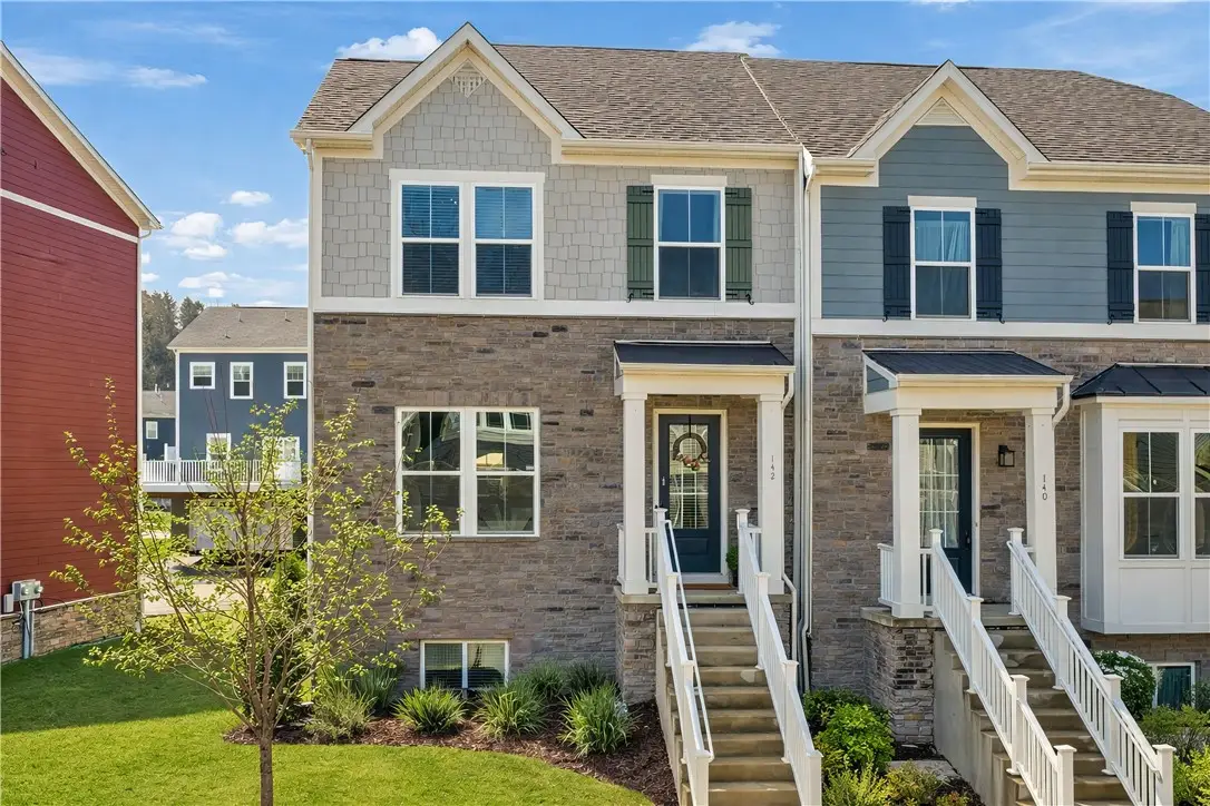 142 Seneca Pl, Mars, PA 16046 - #1