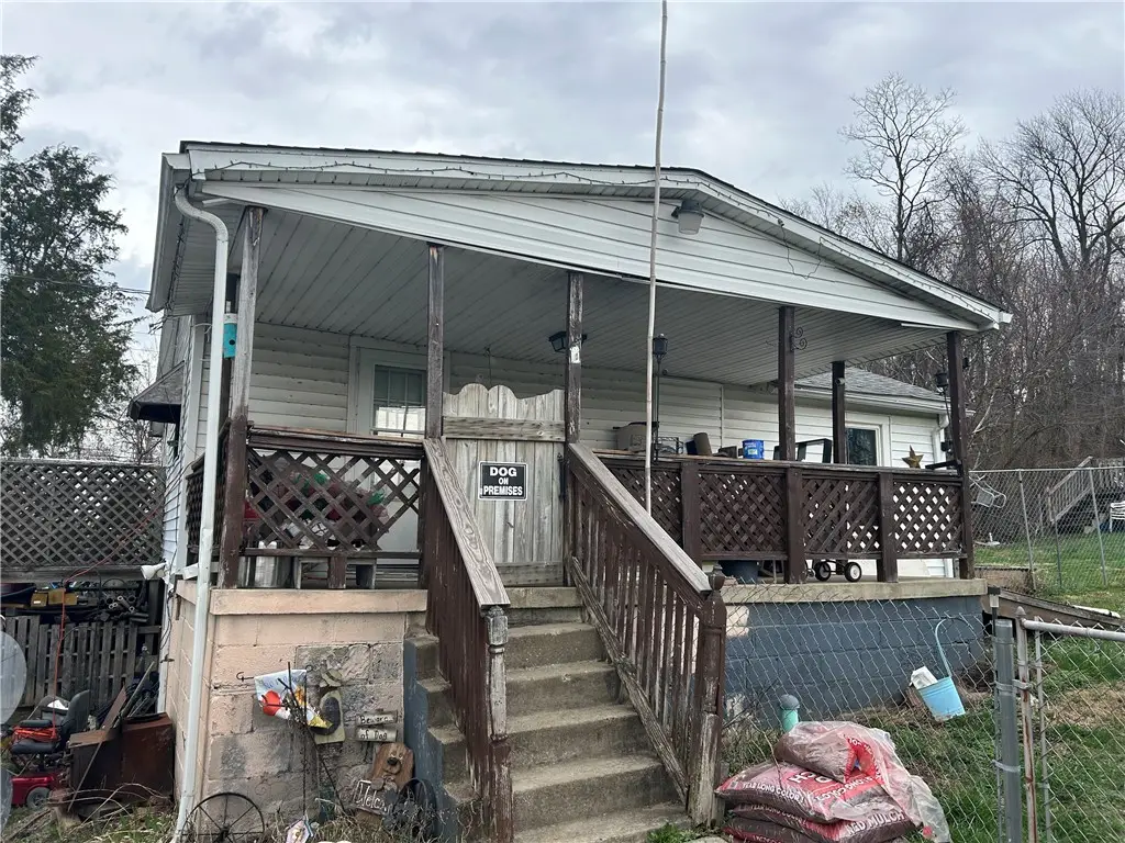 108 Chalfant St, Vanderbilt, PA 15486 - #1