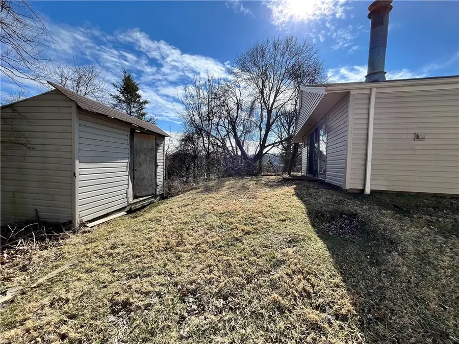 523 Larix Rd, Monroeville, PA 15146 - #2