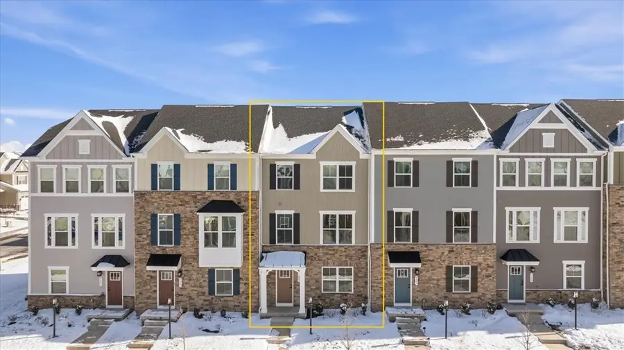 9005 Hickory Rd, Gibsonia, PA 15044 - #2