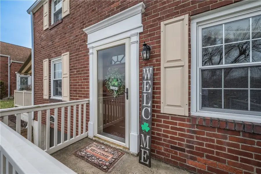 4134 Highgrove Rd, Pittsburgh, PA 15236 - #3