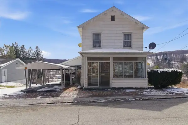 1329 E Main Street, Reynoldsville, PA 15851