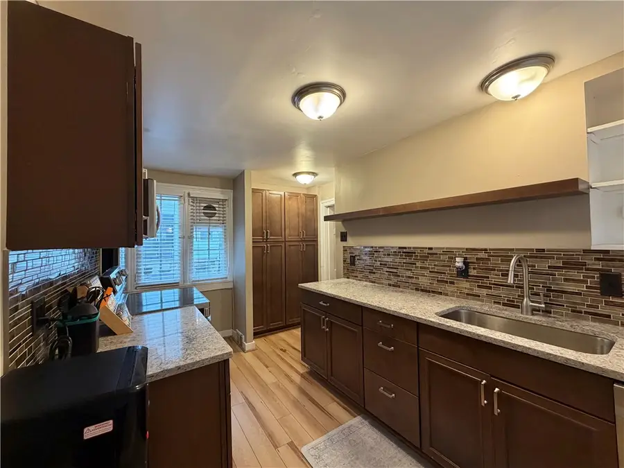 1 Schoolhouse Ln, Pittsburgh, PA 15232 - #2