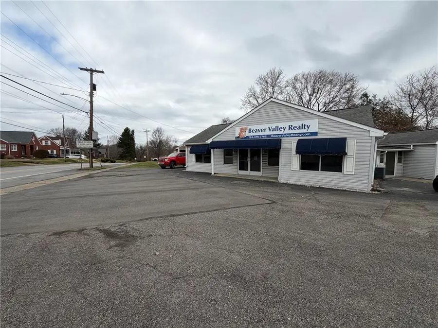 2392 Mill Street, Aliquippa, PA 15001 - #2