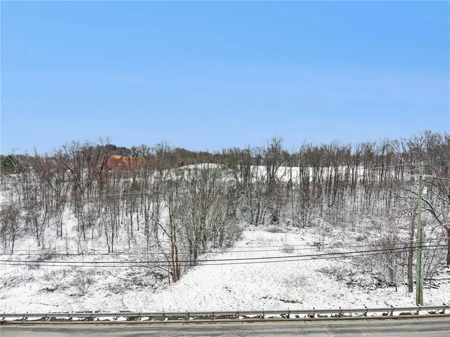 347 Mcclellandtown Rd, Uniontown, PA 15401 - #3