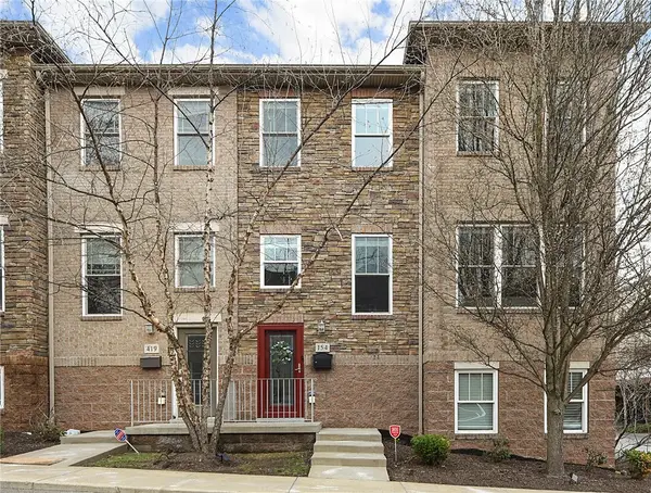 154 Sweetbriar Village Trl, Pittsburgh, PA 15211