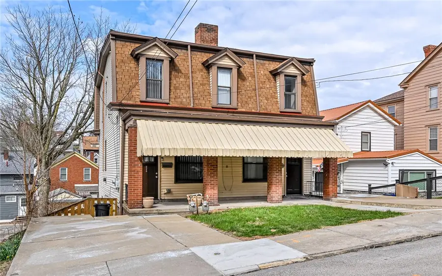 228-226 Ulysses St, Pittsburgh, PA 15211 - #2