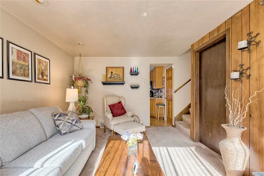 237 E Fairmont Avenue, Trafford, PA 15085 - #3