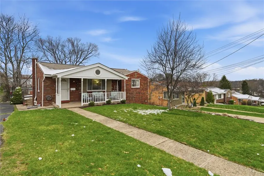 677 Doris Dr, Pittsburgh, PA 15243 - #2