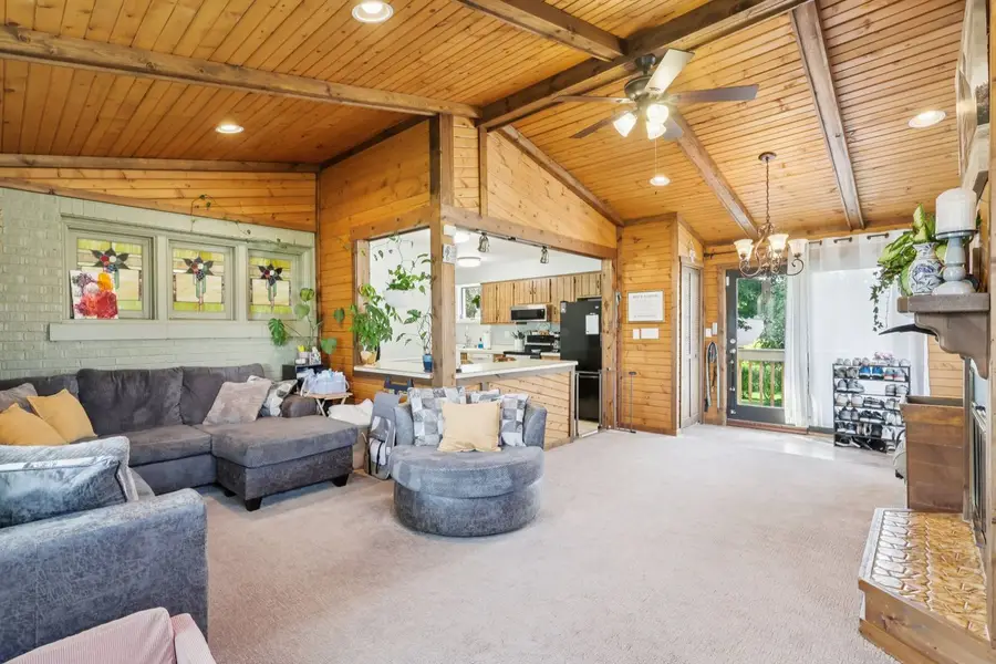 14 Landis, Jeannette, PA 15644 - #3