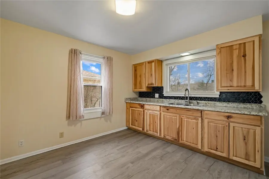 1908 Haywood St, Farrell, PA 16121 - #3