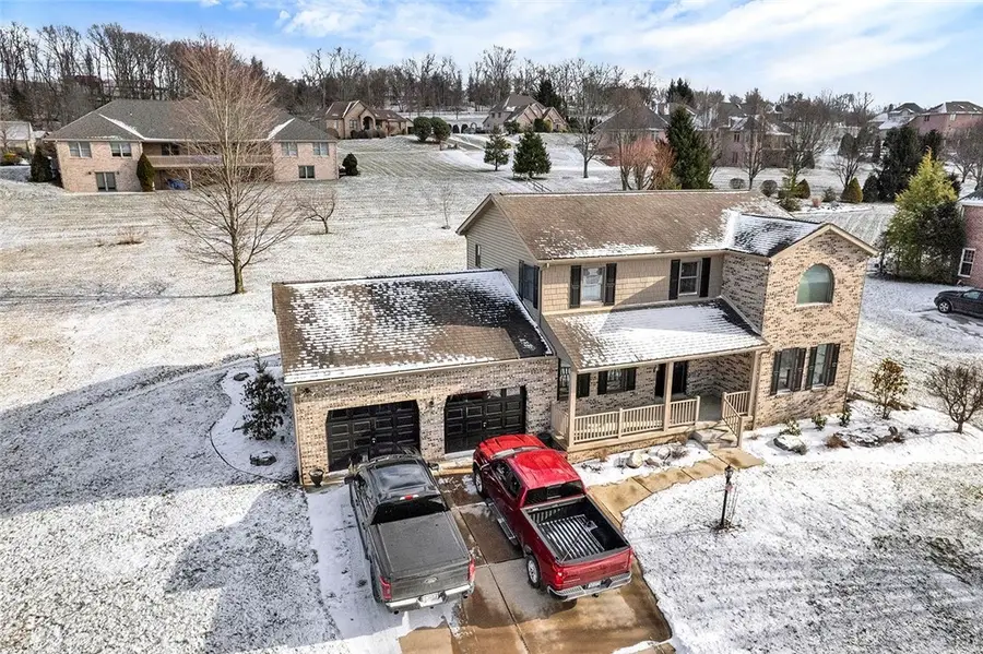 774 Vernon Dr, Rostraver Township, PA 15012 - #2