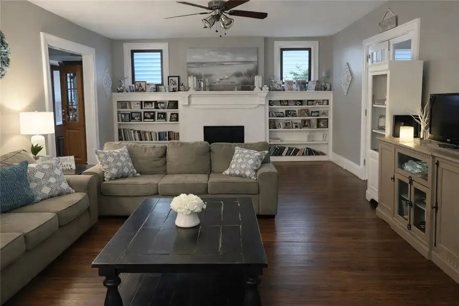 1409 Cambria Avenue, Windber, PA 15963 - #3