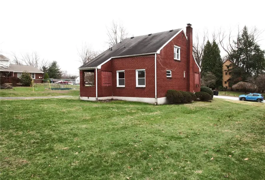 1851 Allison Avenue, Allison Park, PA 15101 - #3