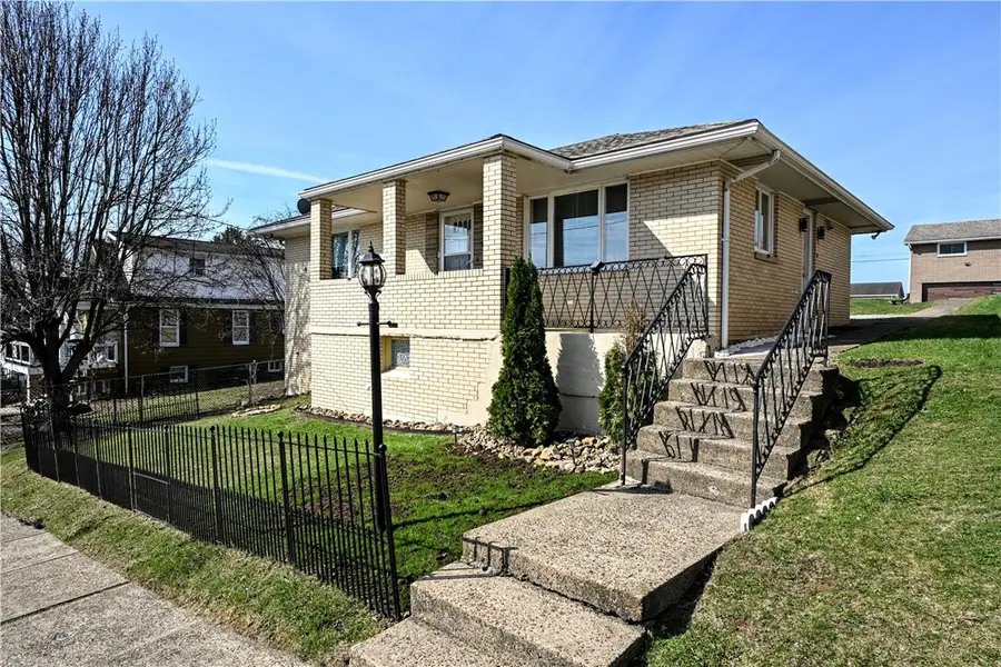 1055 Dennis Avenue, Monessen, PA 15062 - #2