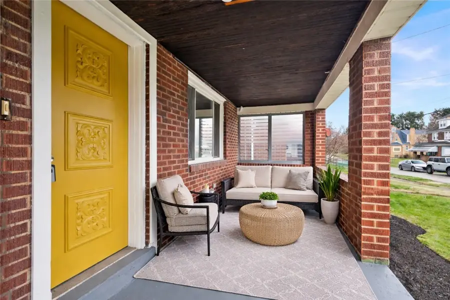 228 W Marigold St, Homestead, PA 15120 - #3