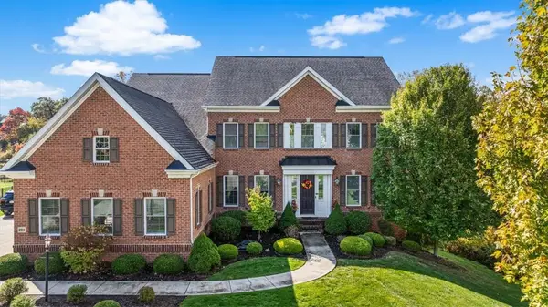 204 Durrow Ct, Mars, PA 16046