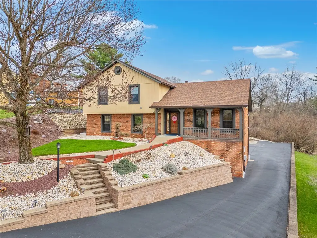 113 Cassia Dr, Clairton, PA 15025 - #1