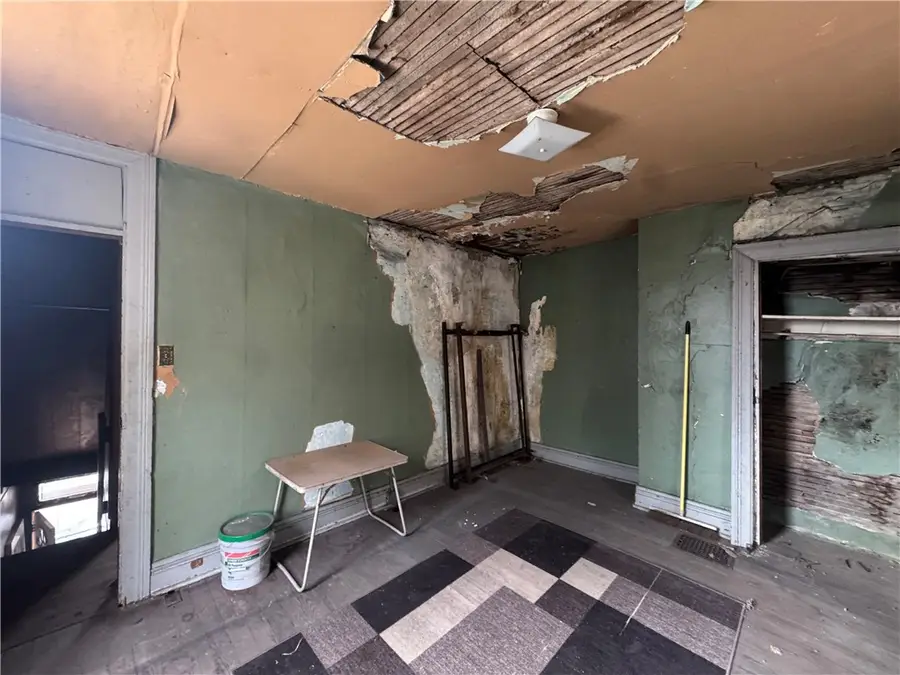 1881 Noble St, Pittsburgh, PA 15215 - #3