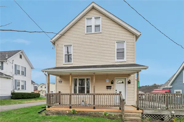 126 Floral Ave, Leechburg, PA 15656