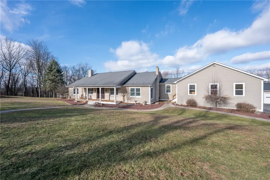 152 Twin Run Rd, Greensburg, PA 15601 - #3