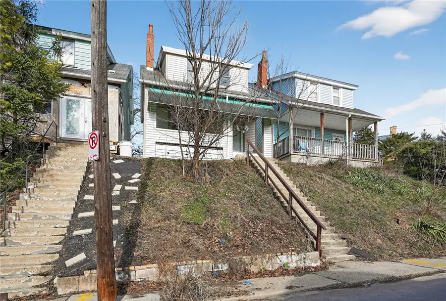 303 Reifert St, Pittsburgh, PA 15210 - #2