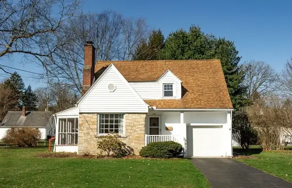 318 Garden Ave, Grove City, PA 16127