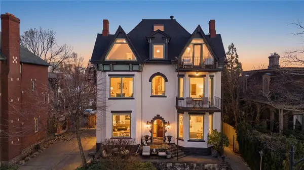 229 Grandview Ave #3, Pittsburgh, PA 15211