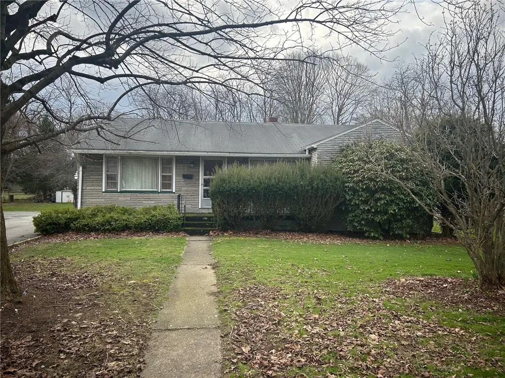 49 Haywood St, West Middlesex, PA 16159 - #1