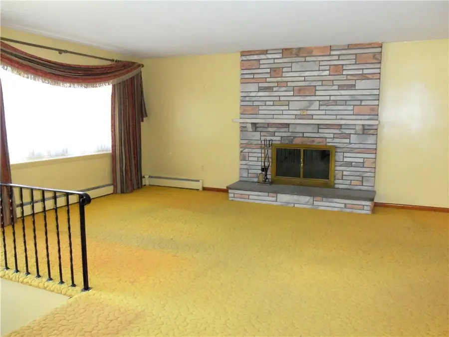 102 Marble Dr., McMurray, PA 15317 - #3