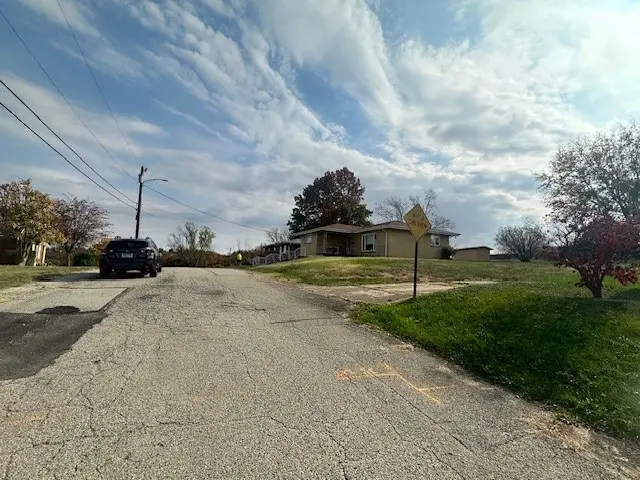 24 Boyd St, Monessen, PA 15062 - #3