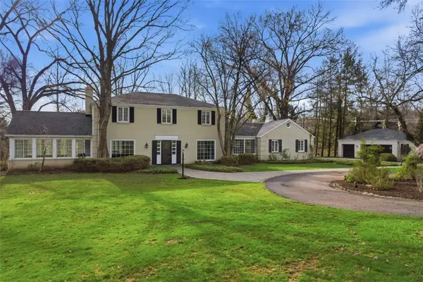 1001 Fox Chapel Road, Pittsburgh, PA 15238