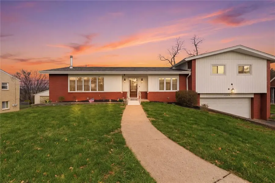 1233 Bickerton Dr, Clairton, PA 15025 - #2