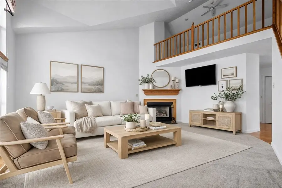 162 Old Village Lane, Bethel Park, PA 15102 - #2