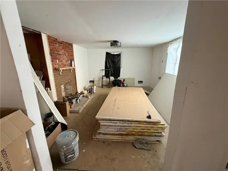 118 Branthoover St, Belle Vernon, PA 15012 - #3