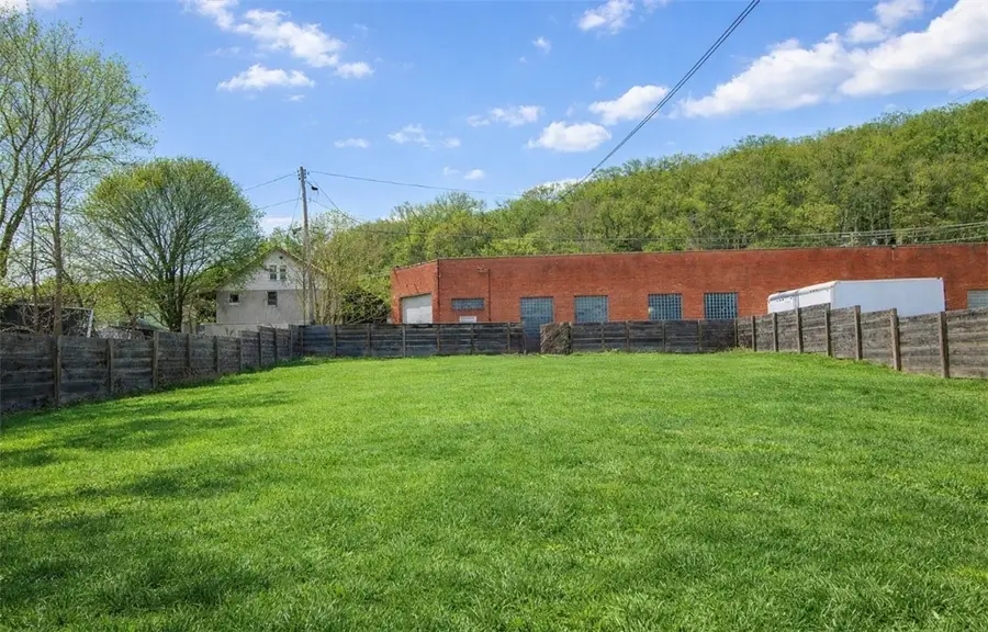 170 S Mckean St, Kittanning, PA 16201 - #2