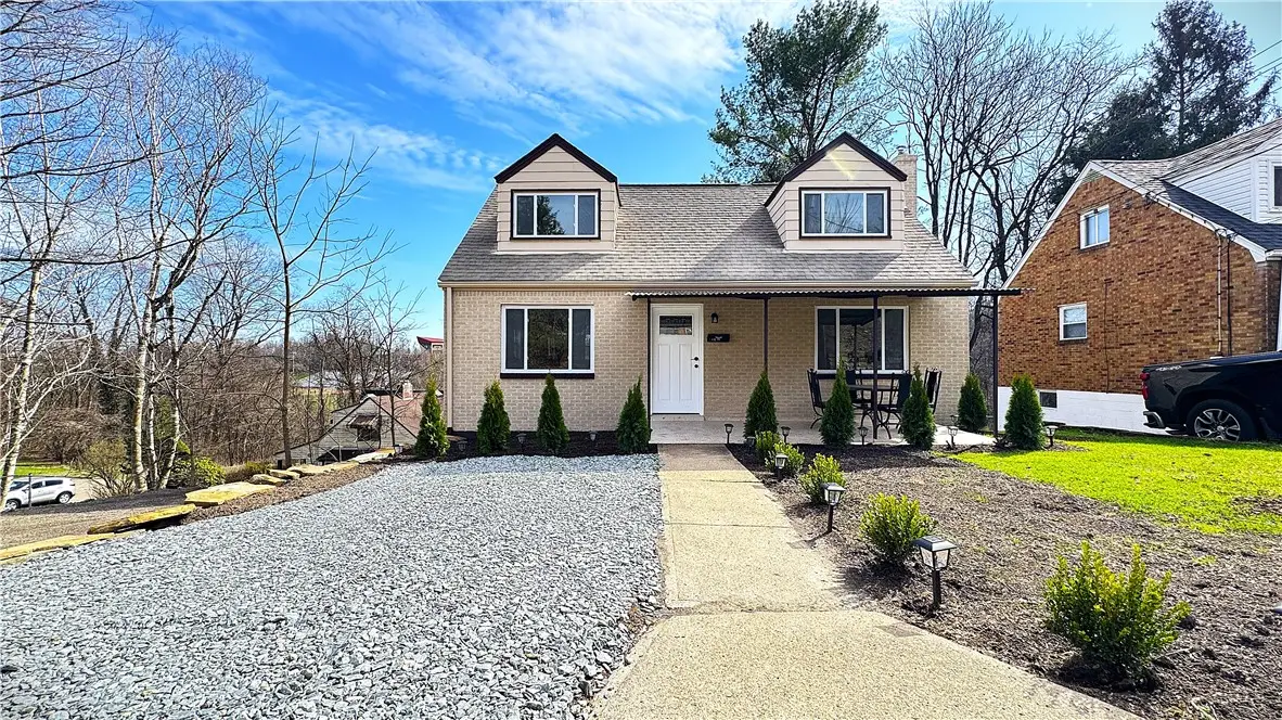 140 Orchard Dr, Pittsburgh, PA 15235 - #1