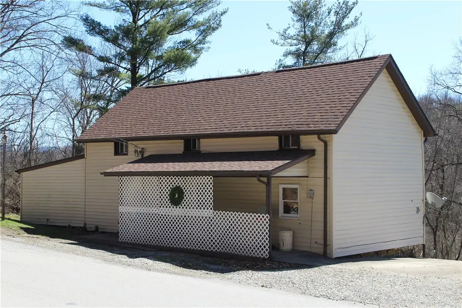 283 Duck Hollow Road, Uniontown, PA 15401 - #2