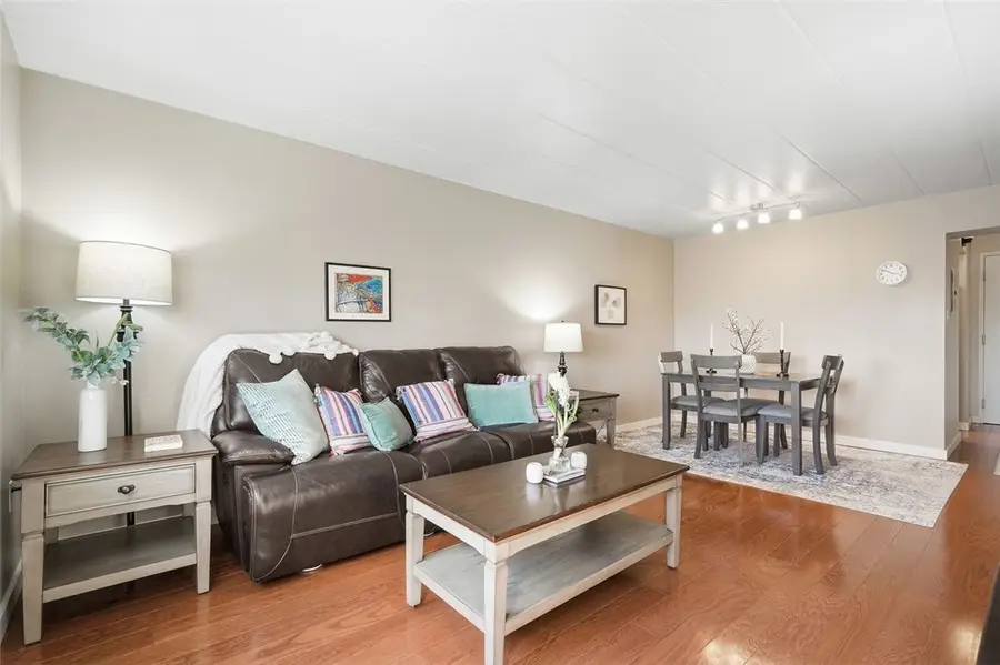 5 Bayard Rd #520, Pittsburgh, PA 15213 - #3