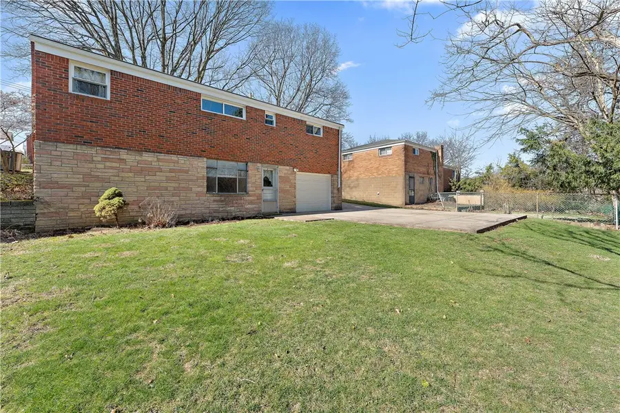 4578 Mapledale Drive, Munhall, PA 15120 - #3