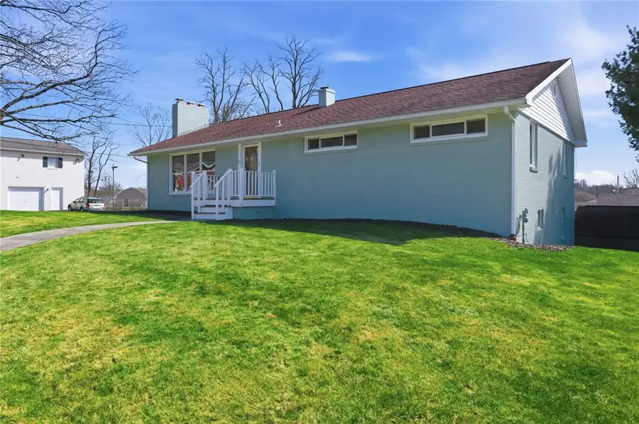 246 Anderson Ave, Indiana, PA 15701 - #2