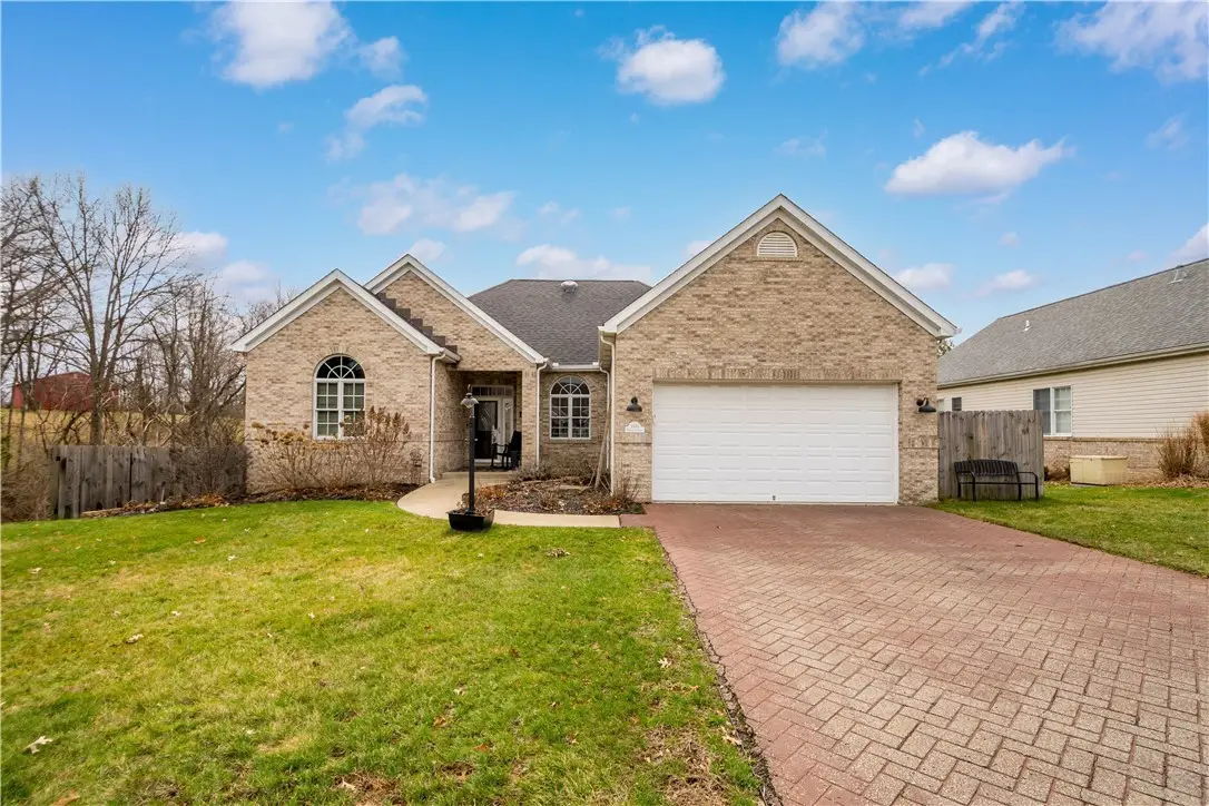 1045 Maplewood Drive, Canonsburg, PA 15317 - #1